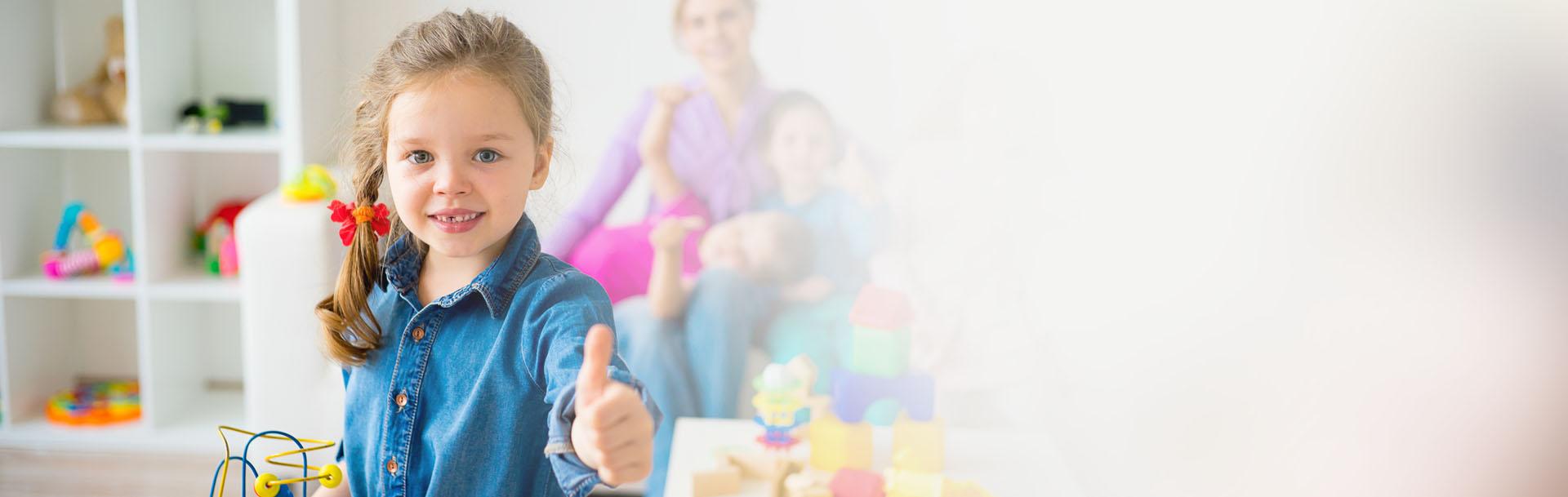 Przedszkole KRAINA UŚMIECHU - Slajd #1